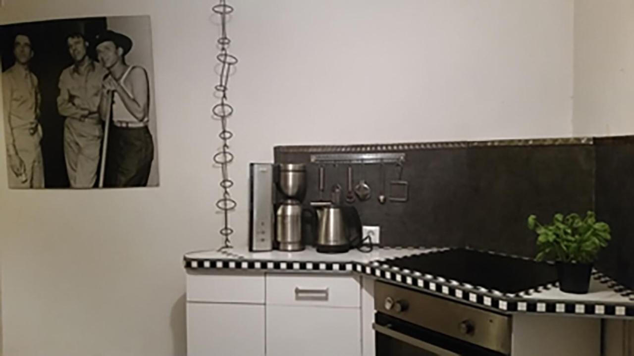 Romantisches Kleines Altes Hauschen Im Zauberwesenwald Holiday home Hamburg